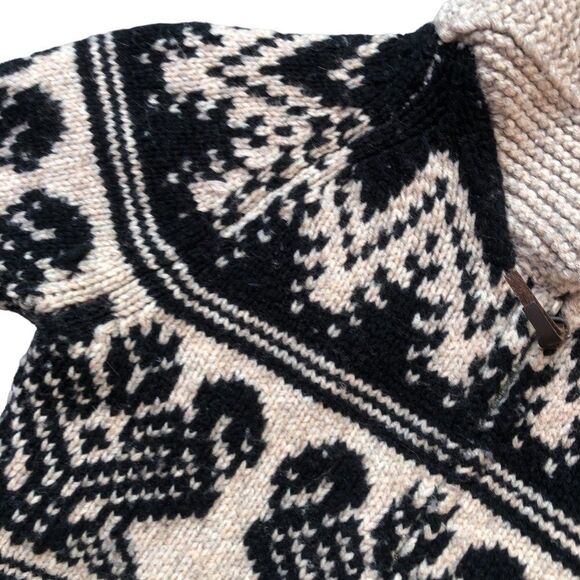 Aritzia TNA 100% Lambswool Cardigan Knit Sweater Medium - Picture 7 of 8